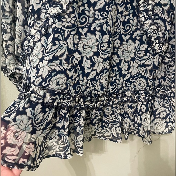 Saints + Secrets blue & white dress - Picture 3 of 4